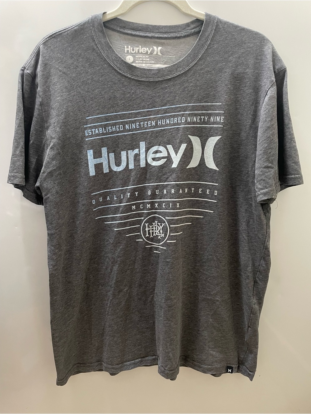 Hurley Men's T-Shirt Gray Grey Size L Short Sleeve Established 1999 Logo
